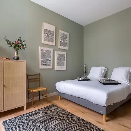 Lägenhet Arbre Sec - Furnished - Downtown