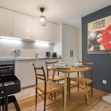 Apartment Arbre Sec - T2 - Meuble Tres Calme Lyon